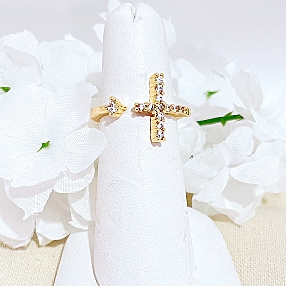 CZ Cross Ring in 18k Gold Filled, NWT, Ships in Gift Box, Adjustable - Picture 4 of 5